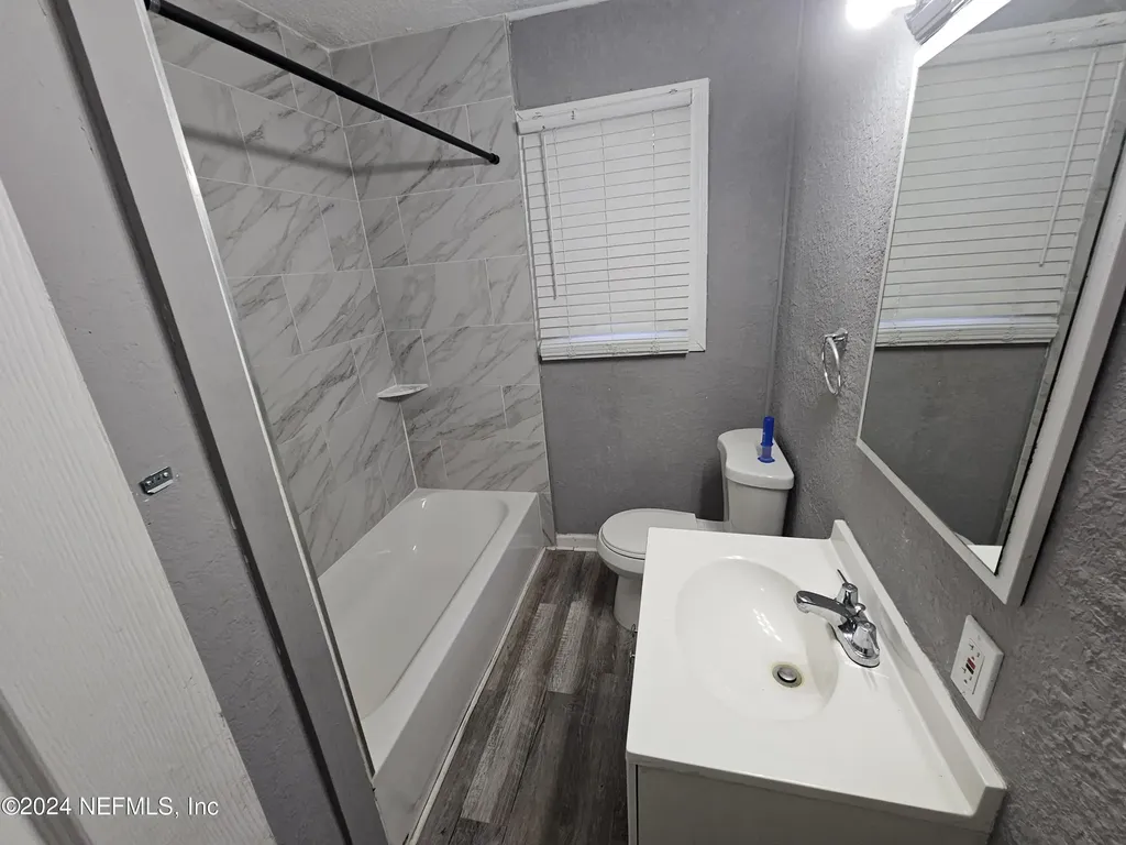 1357 W 22nd Street Jacksonville FL 32209