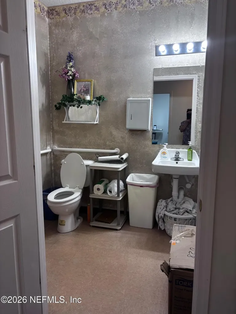 1555 Kingsley Avenue Orange Park FL 32073