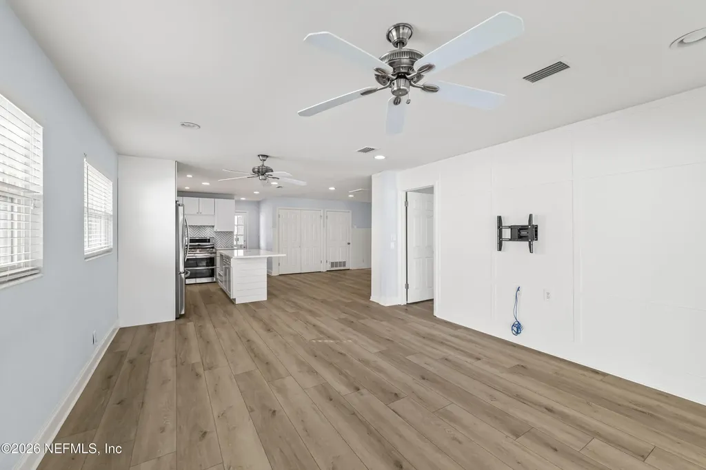 341 9th Street Atlantic Beach FL 32233