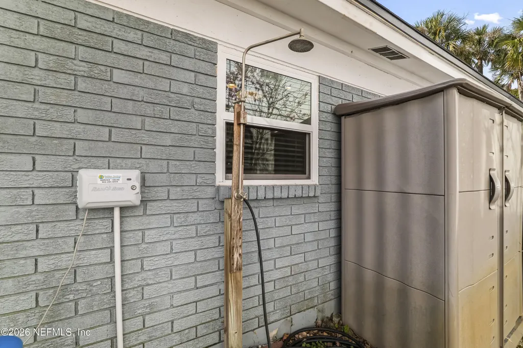 341 9th Street Atlantic Beach FL 32233