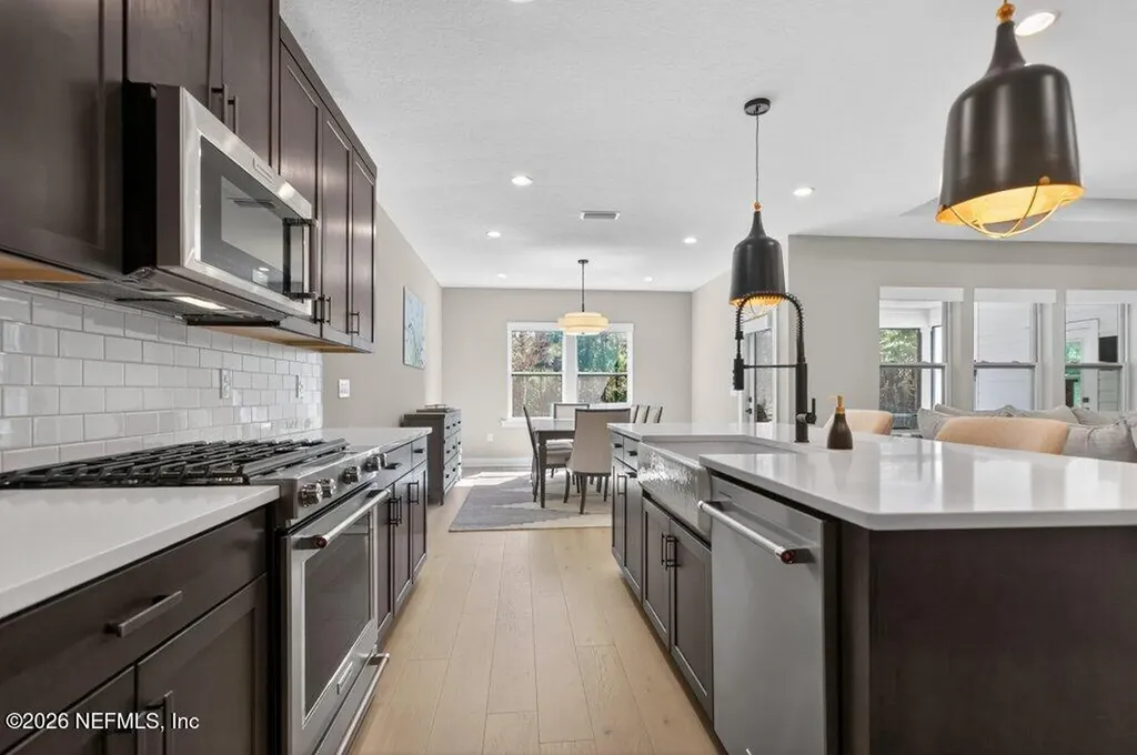 698 Natureland Circle St. Augustine FL 32092