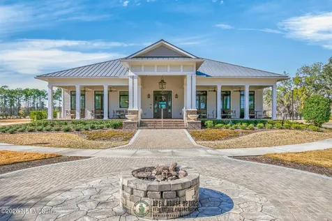 698 Natureland Circle St. Augustine FL 32092