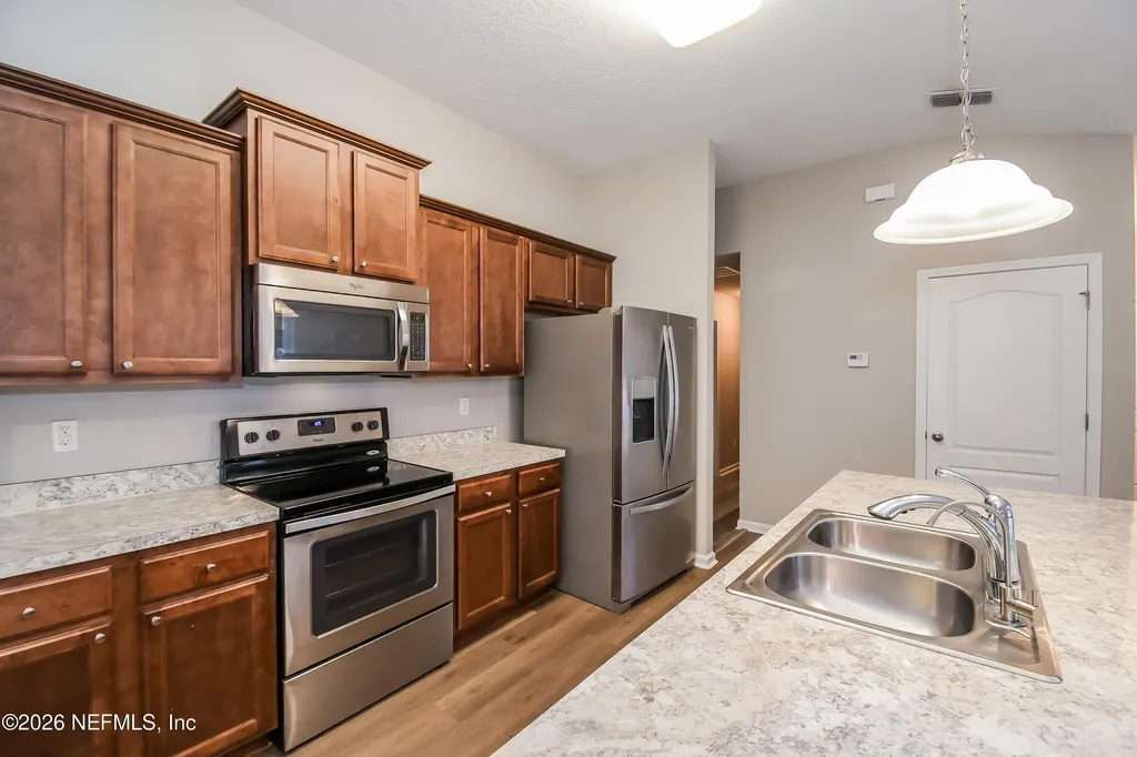 8597 Julia Marie Circle Jacksonville FL 32210