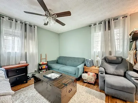 8302 Cassie Road Jacksonville FL 32221