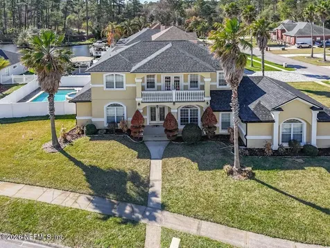 4321 Boat Club Drive Jacksonville FL 32277