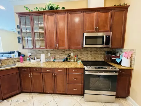 4321 Boat Club Drive Jacksonville FL 32277