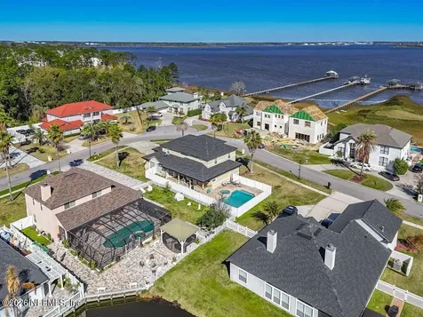 4321 Boat Club Drive Jacksonville FL 32277