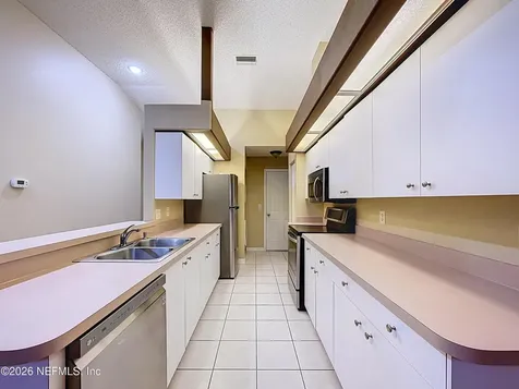 248 Hemingway Drive Oldsmar FL 34677
