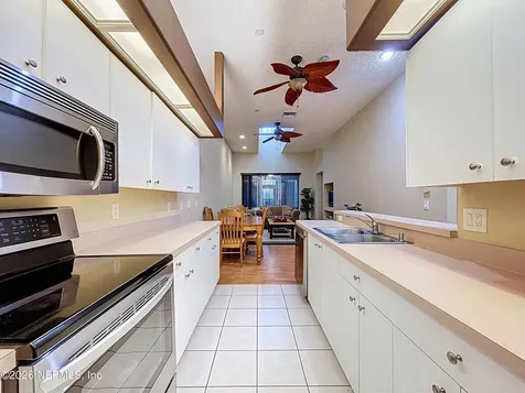 248 Hemingway Drive Oldsmar FL 34677