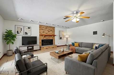 29 Blakeport Lane Palm Coast FL 32137