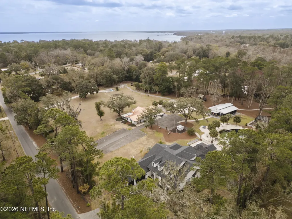 1387 Heath Road Green Cove Springs FL 32043