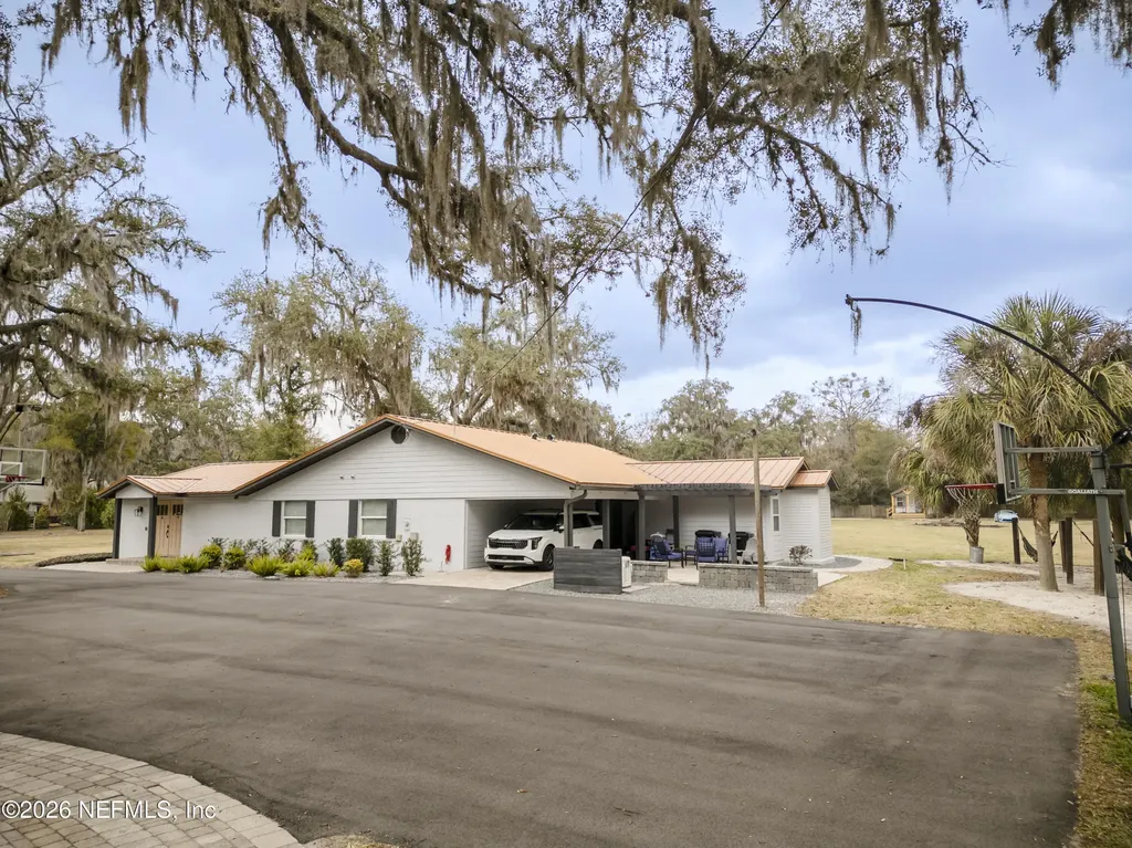 1387 Heath Road Green Cove Springs FL 32043