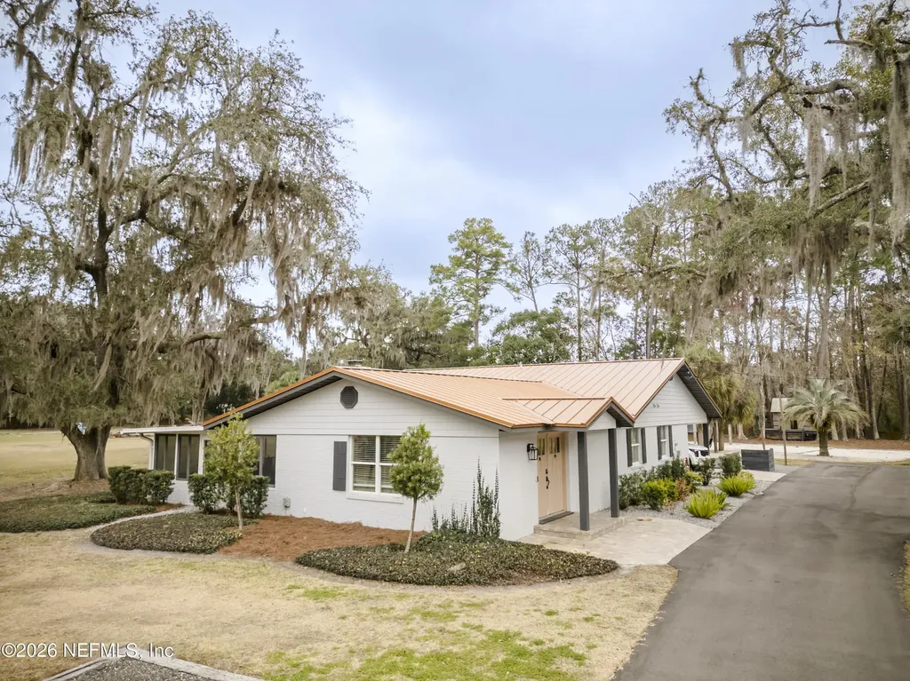 1387 Heath Road Green Cove Springs FL 32043