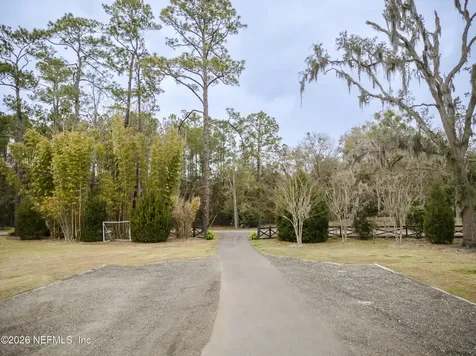 1387 Heath Road Green Cove Springs FL 32043