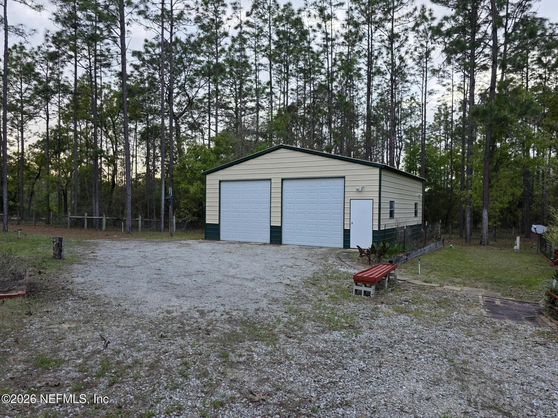 110 Hill Top Loop Hawthorne FL 32640
