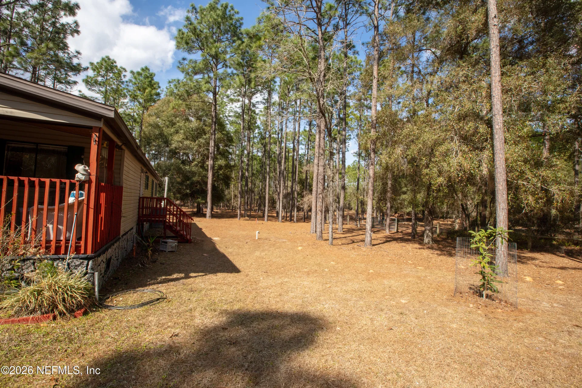 110 Hill Top Loop Hawthorne FL 32640