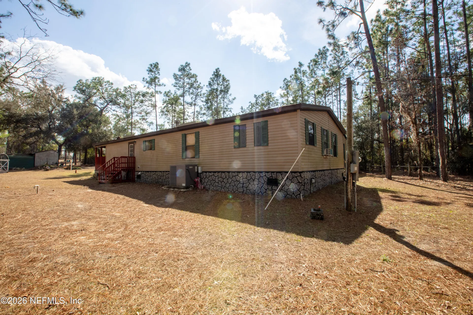 110 Hill Top Loop Hawthorne FL 32640