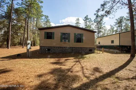 110 Hill Top Loop Hawthorne FL 32640