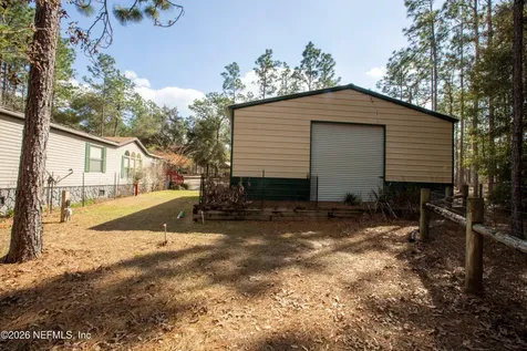 110 Hill Top Loop Hawthorne FL 32640