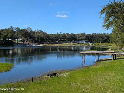 110 Silver Lake Drive Hawthorne FL 32640