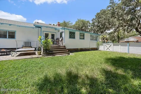 6 E San Carlos Avenue St. Augustine FL 32084