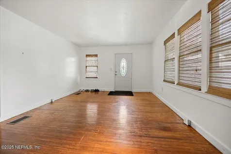 6 E San Carlos Avenue St. Augustine FL 32084
