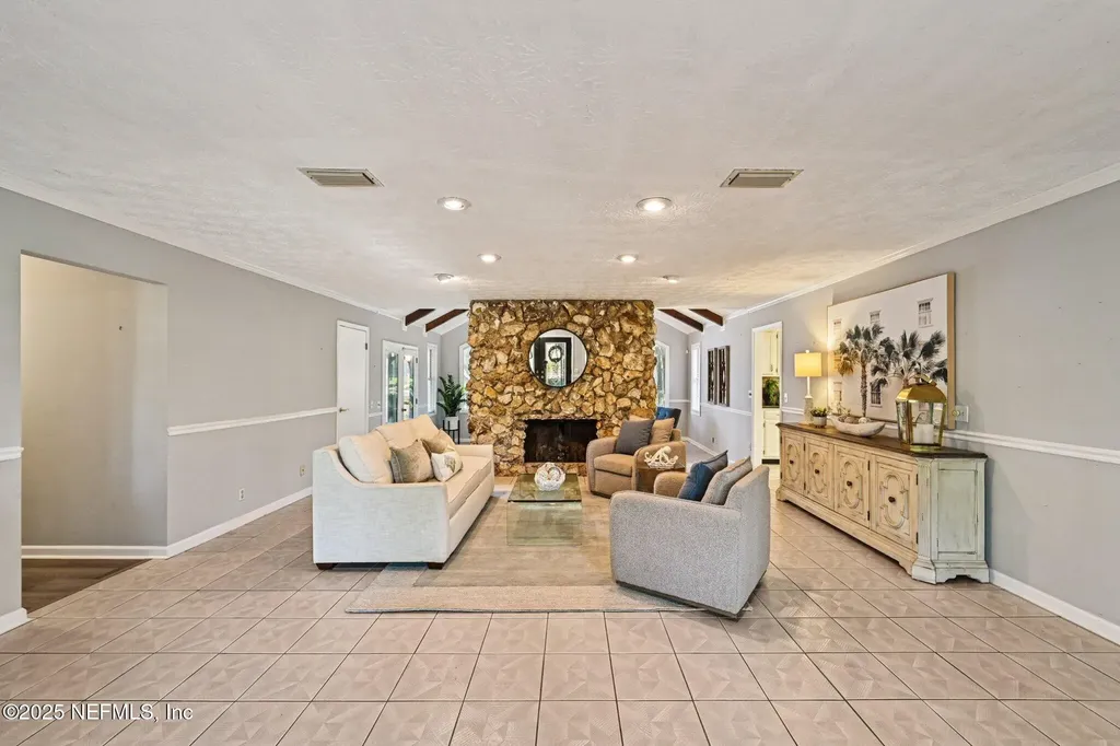 448 Lake Asbury Drive Green Cove Springs FL 32043
