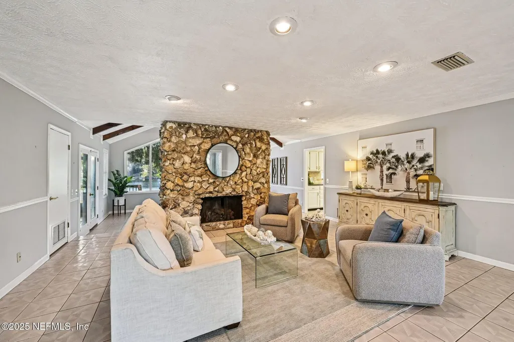 448 Lake Asbury Drive Green Cove Springs FL 32043