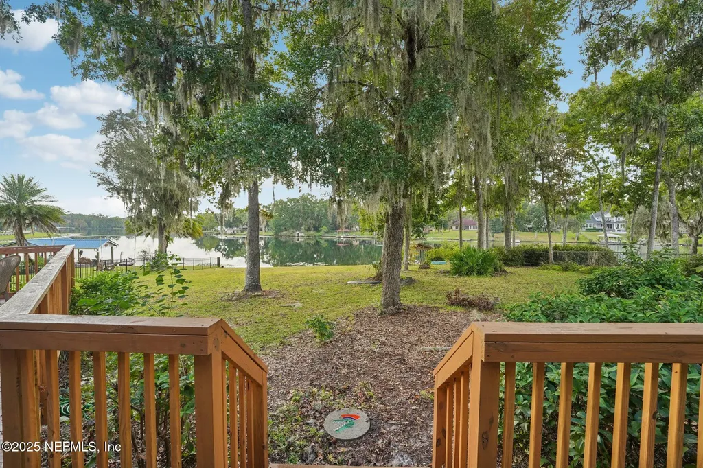 448 Lake Asbury Drive Green Cove Springs FL 32043