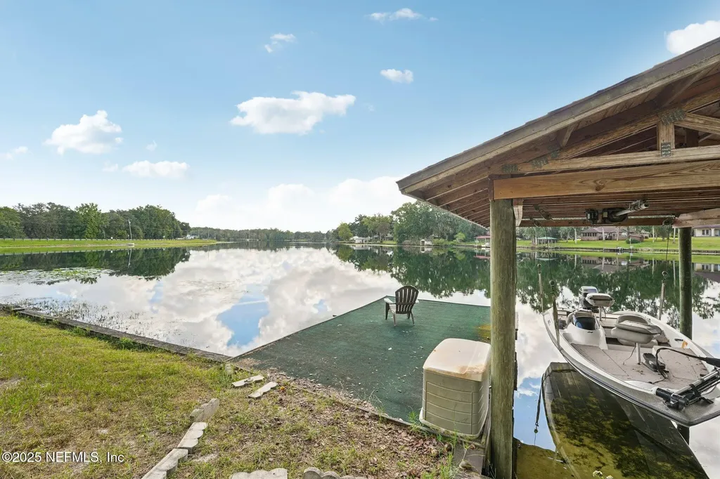448 Lake Asbury Drive Green Cove Springs FL 32043