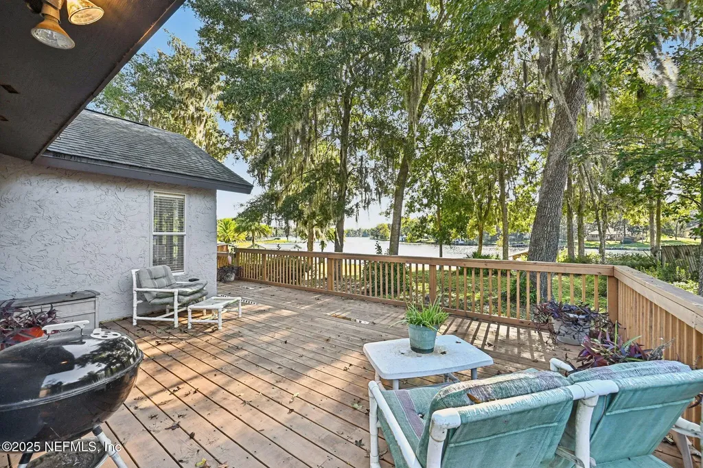 448 Lake Asbury Drive Green Cove Springs FL 32043
