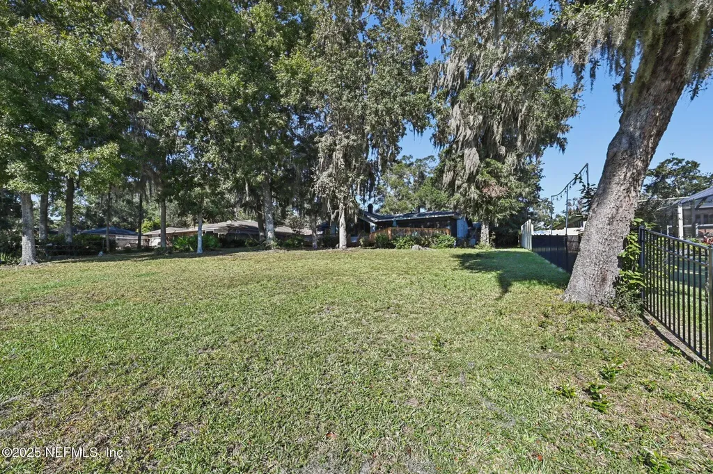 448 Lake Asbury Drive Green Cove Springs FL 32043