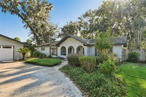 448 Lake Asbury Drive Green Cove Springs FL 32043