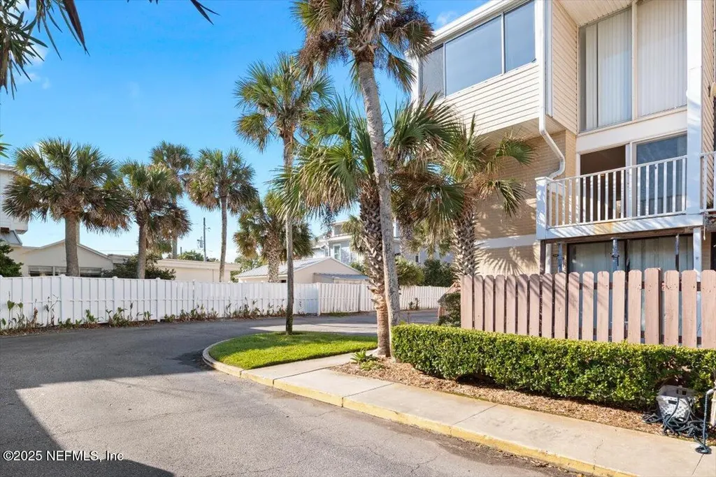 901 Ocean Boulevard Atlantic Beach FL 32233