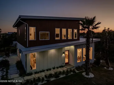 28 Flagler Drive Palm Coast FL 32137