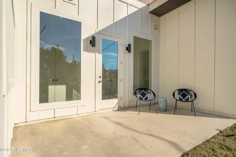 28 Flagler Drive Palm Coast FL 32137