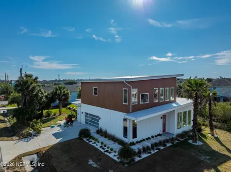 28 Flagler Drive Palm Coast FL 32137
