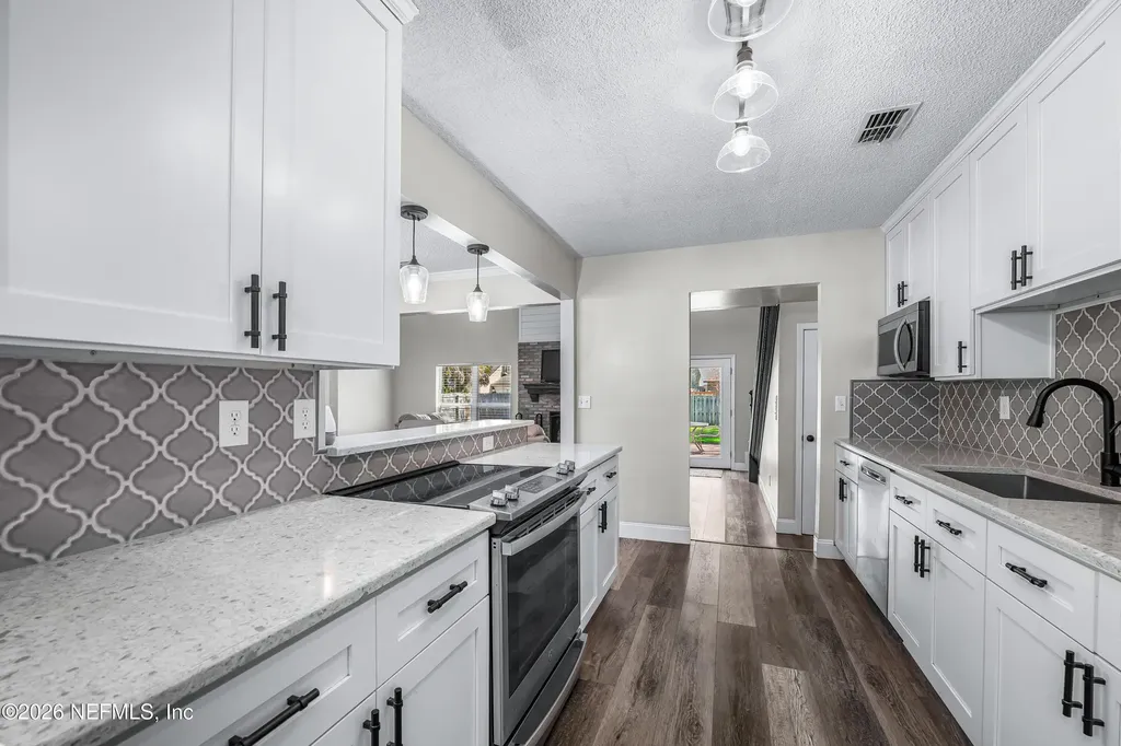 12071 Blackfoot Trail Jacksonville FL 32223