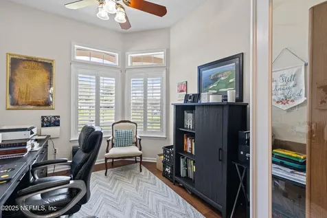 9662 Red Squirrel Lane Jacksonville FL 32219