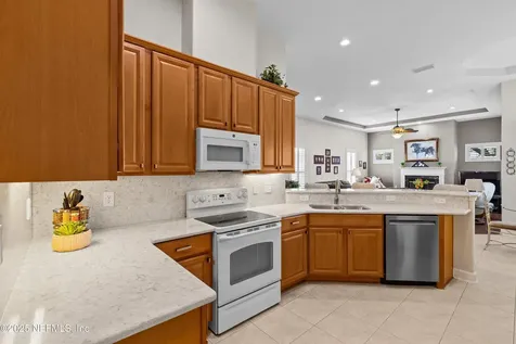 9662 Red Squirrel Lane Jacksonville FL 32219