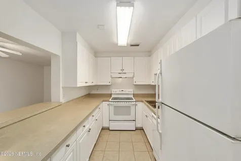 501 SW 75th Gainesville FL 32607