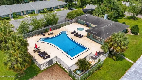 501 SW 75th Gainesville FL 32607
