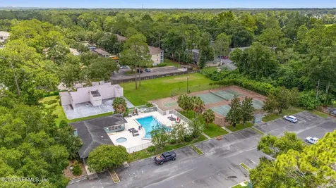 501 SW 75th Gainesville FL 32607