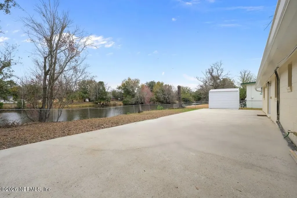 2071 Courtney Drive Jacksonville FL 32208
