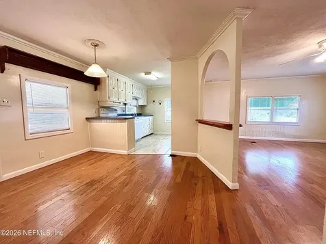 145 Magnolia Trail Satsuma FL 32189