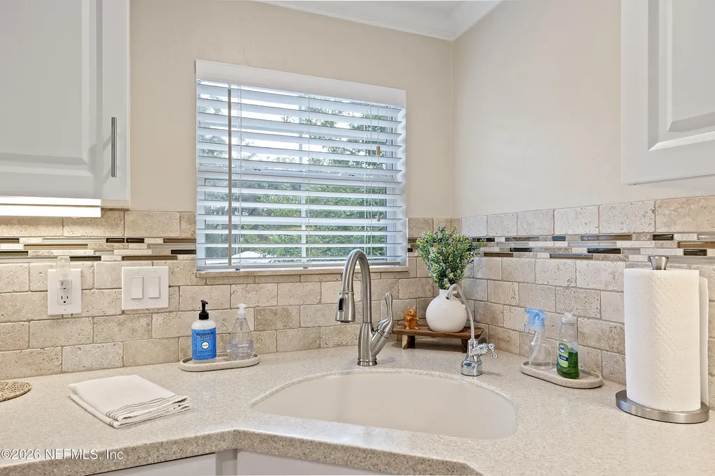 9972 SW County Road 240 Lake City FL 32024