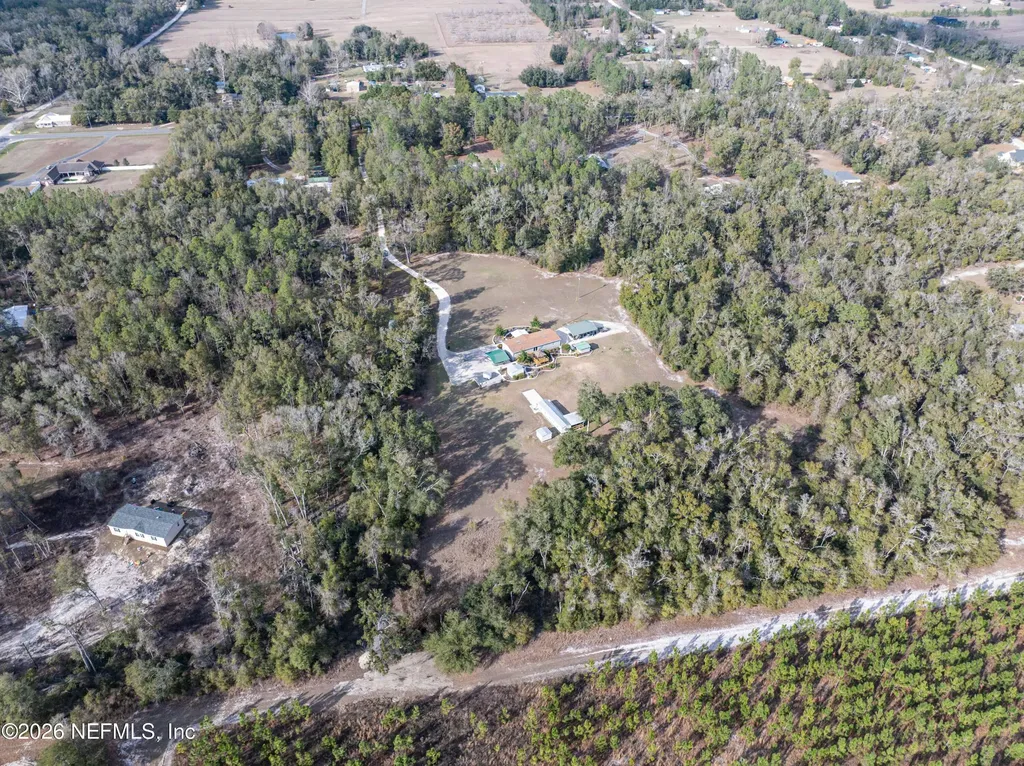 9972 SW County Road 240 Lake City FL 32024