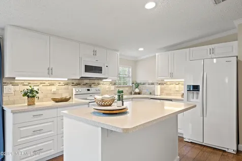 9972 SW County Road 240 Lake City FL 32024