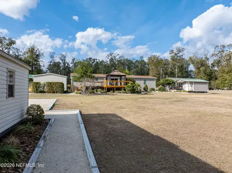9972 SW County Road 240 Lake City FL 32024