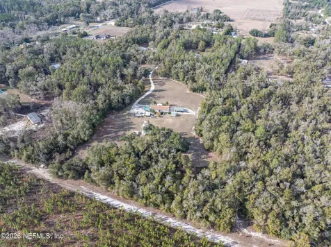 9972 SW County Road 240 Lake City FL 32024